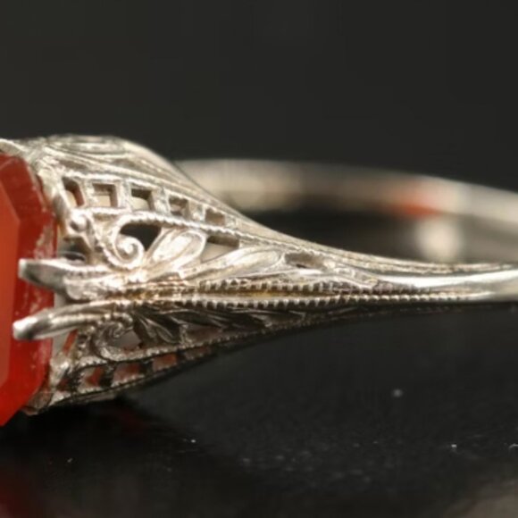 Vintage 10K Carnelian Openwork Ring - Picture 3 of 3